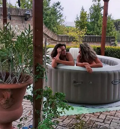 L'albero Del Pepe Bed & Breakfast