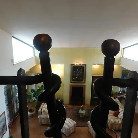 L'albero Del Pepe Fiano Romano